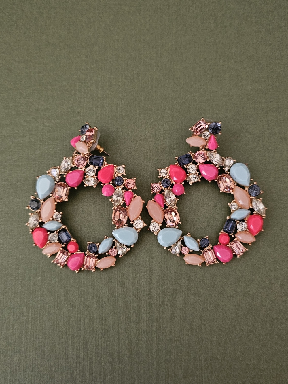 J.Crew Coral, Pink, Turquoise, Blue, Champagne w/Gold tones Wreath Earrings
